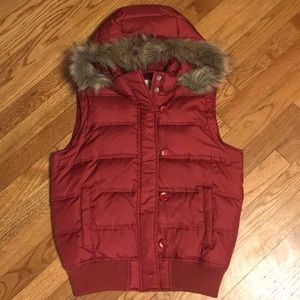 Fossil puffer jacket w/ removable fur hood Large